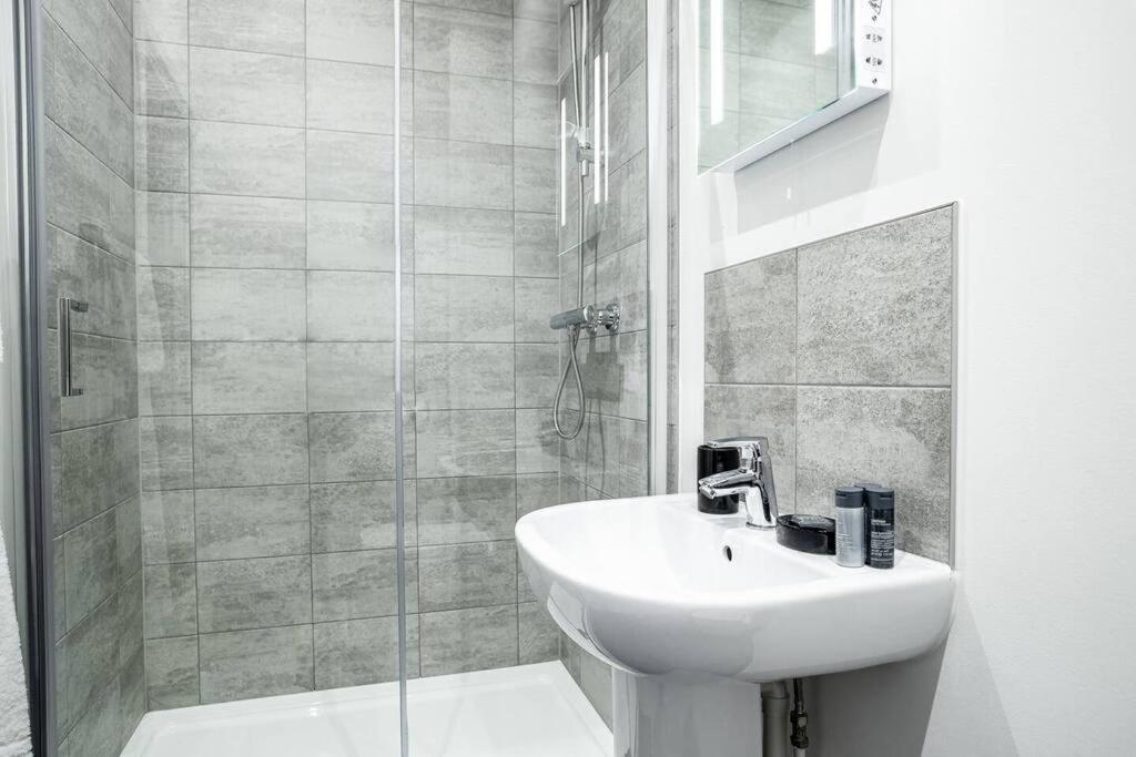 Bayard Apartments City Centre 2 Bedroom Apartment Peterborough Exterior foto